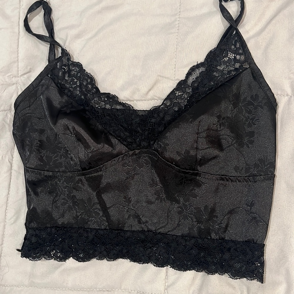 black tank
